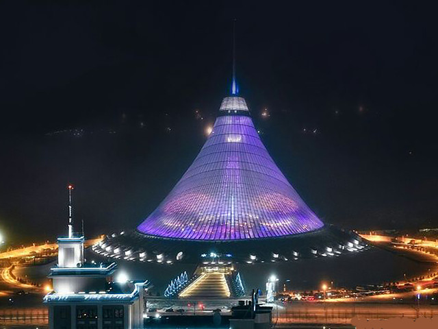 膜結(jié)構(gòu)車(chē)棚