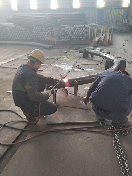 膜結(jié)構(gòu)車(chē)棚